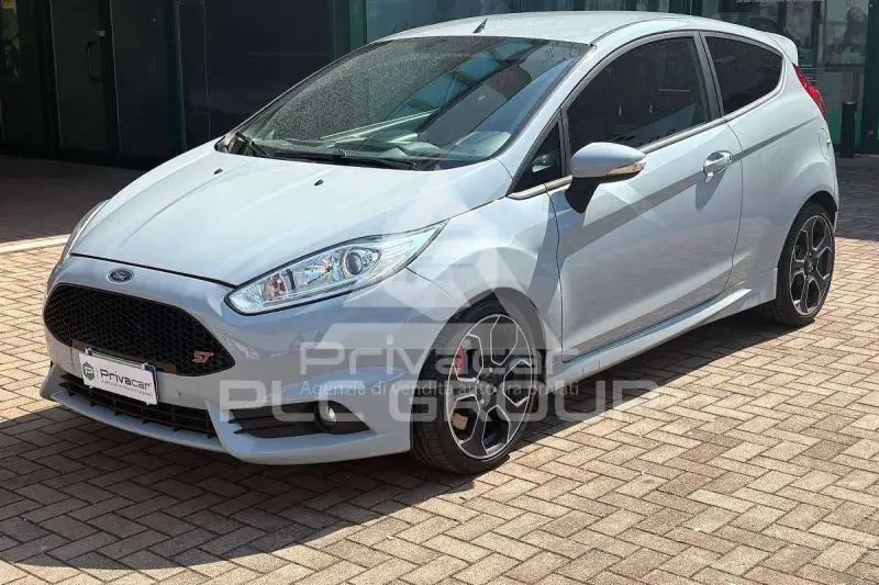 2017 Ford FIESTA