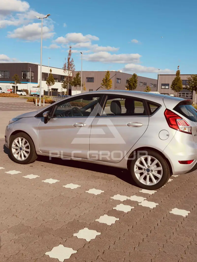 2017 Ford FIESTA