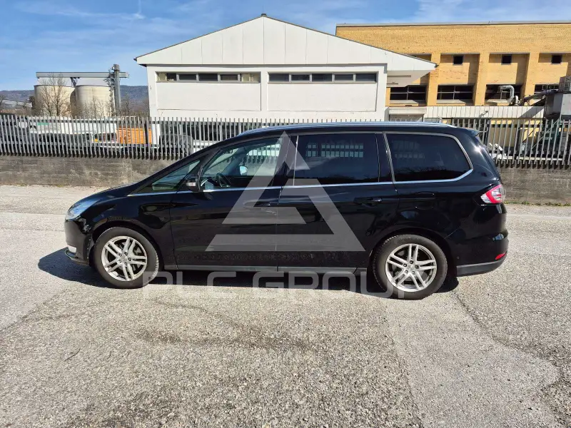 2017 Ford GALAXY