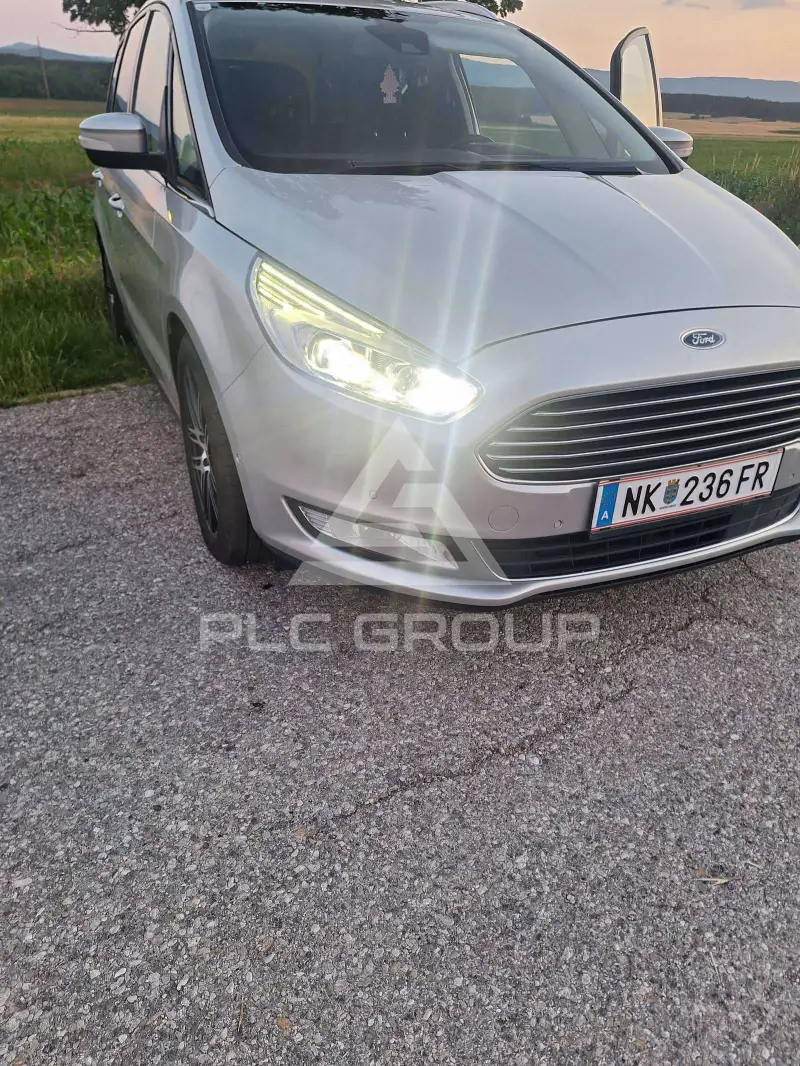 2017 Ford GALAXY