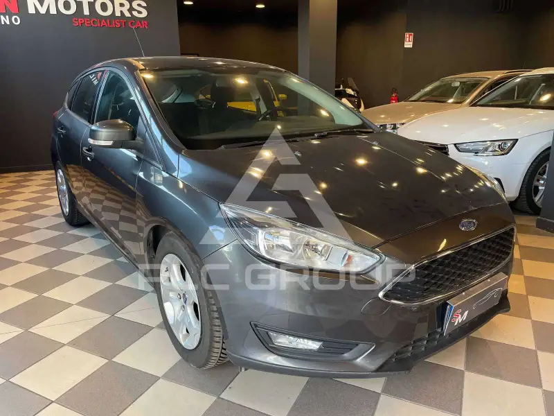 2017 Ford FOCUS