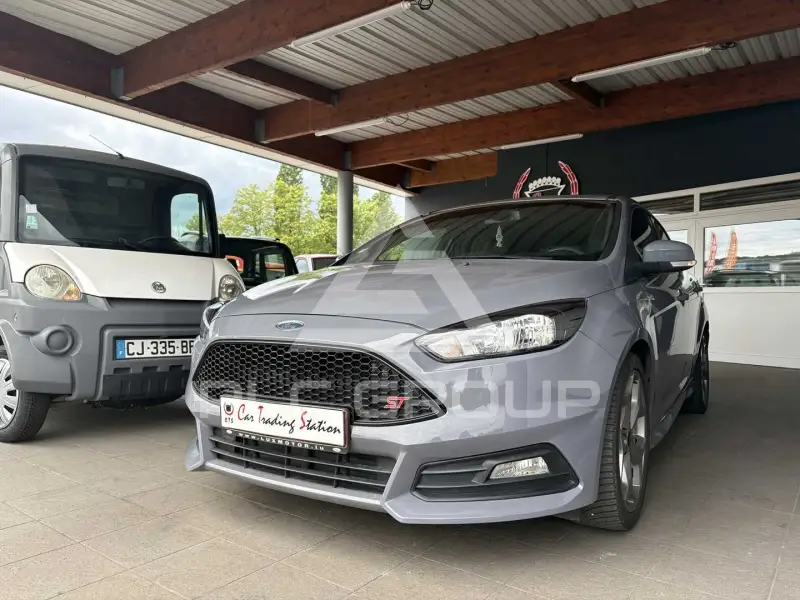 2017 Ford FOCUS