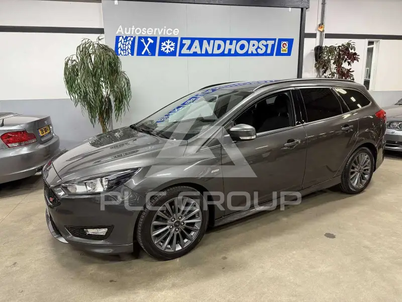 2017 Ford FOCUS