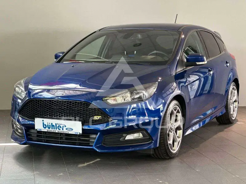 2017 Ford FOCUS