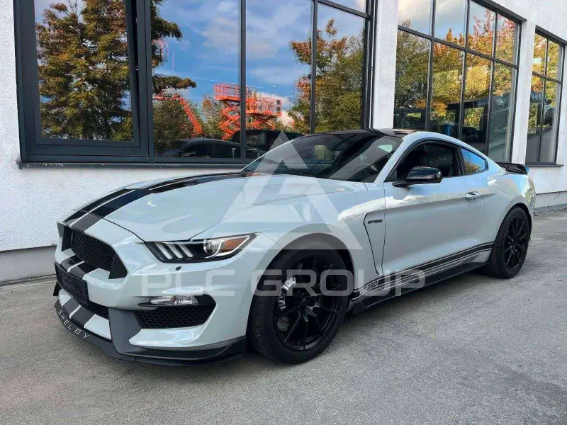 2017 Ford MUSTANG