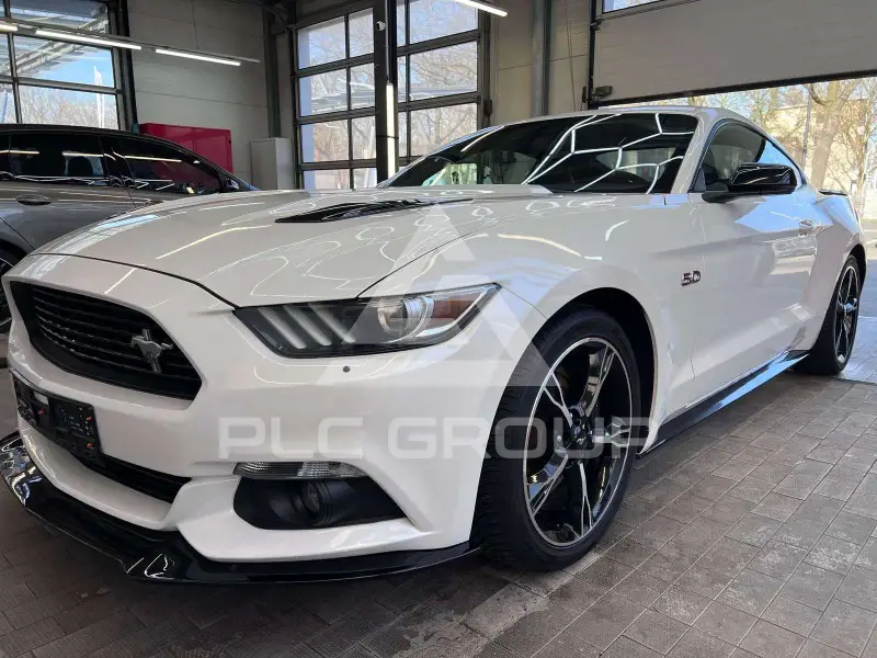 2017 Ford MUSTANG
