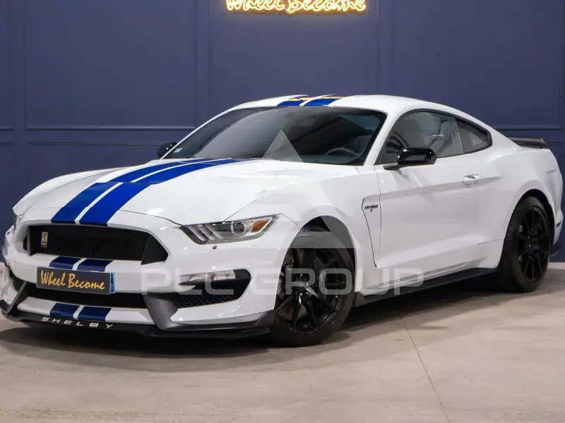 2017 Ford MUSTANG