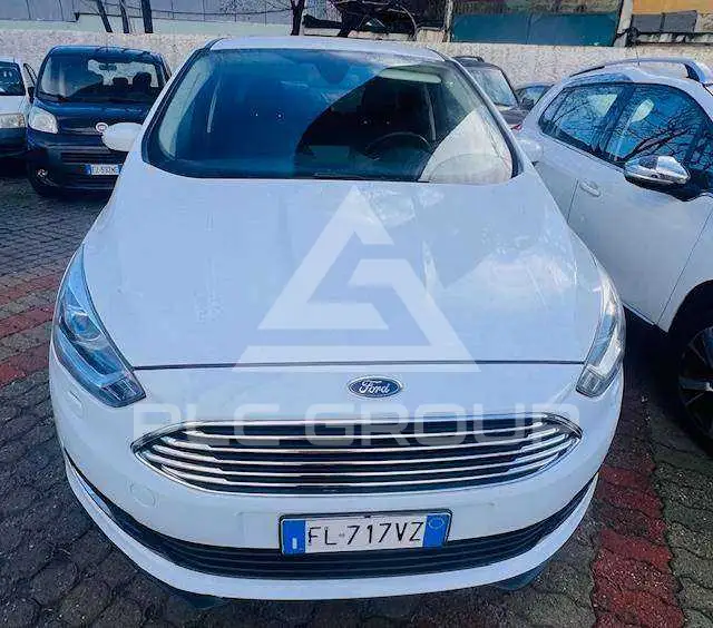 2017 Ford C-MAX