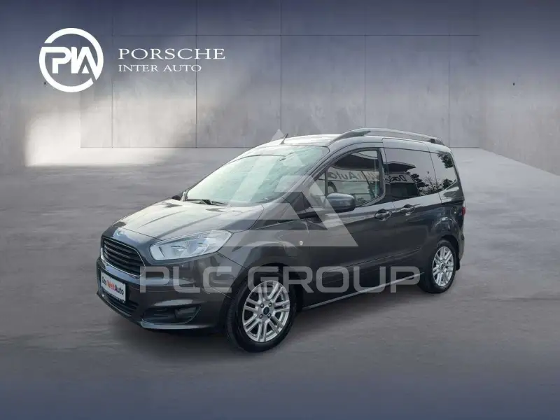 2017 Ford Tourneo