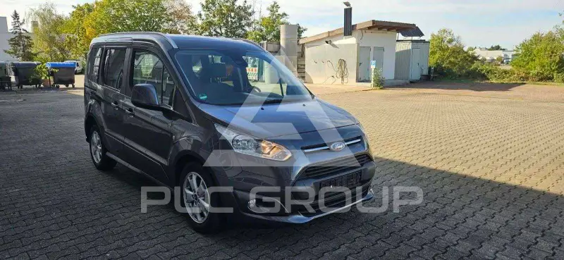 2017 Ford Tourneo