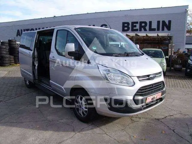 2017 Ford Tourneo