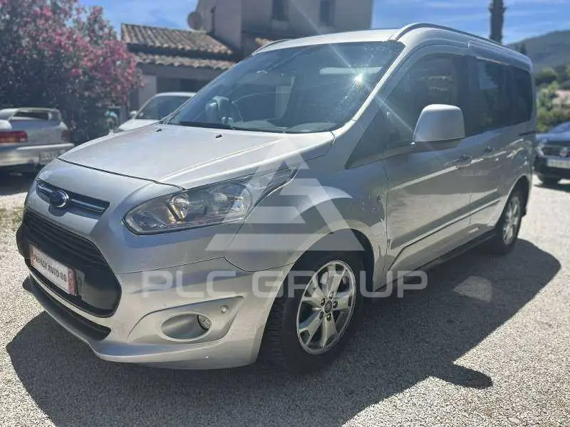 2017 Ford Tourneo