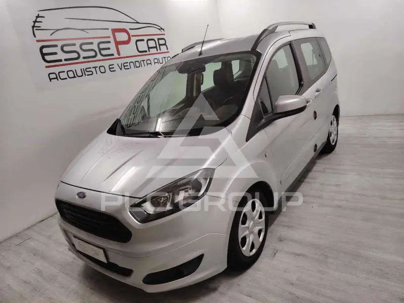 2017 Ford Tourneo