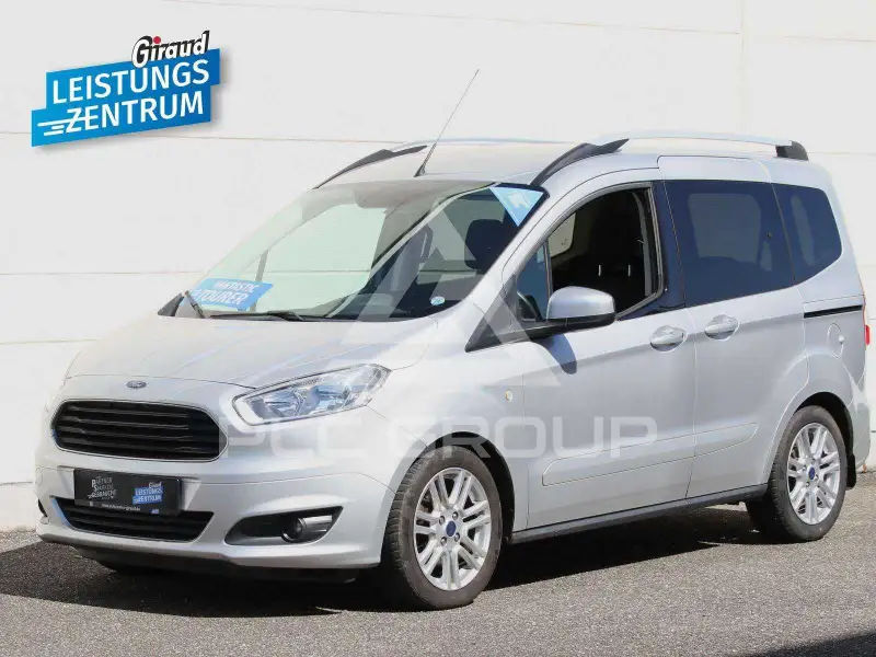 2017 Ford Tourneo