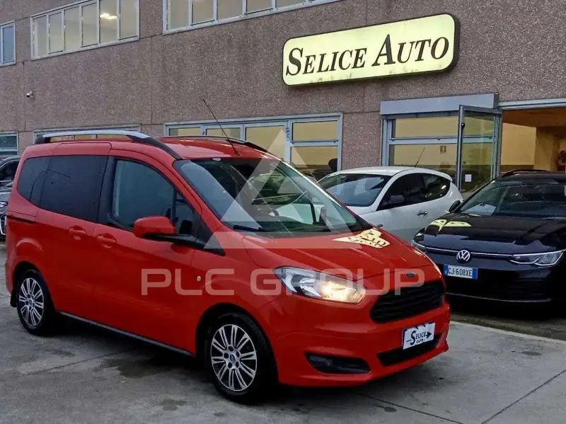 2017 Ford Tourneo