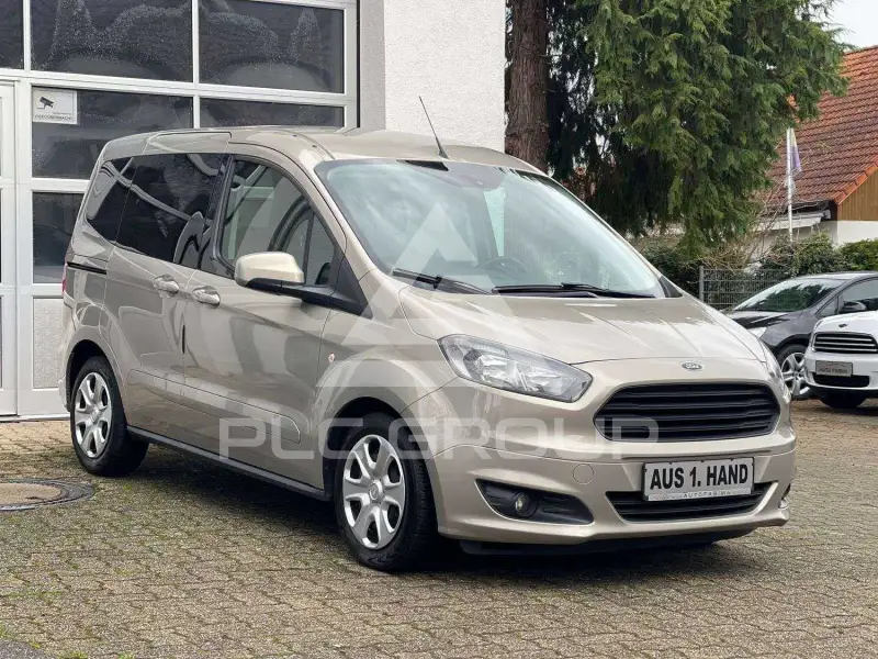 2017 Ford Tourneo