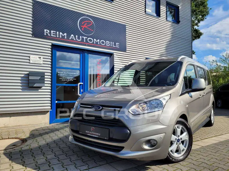 2017 Ford Tourneo