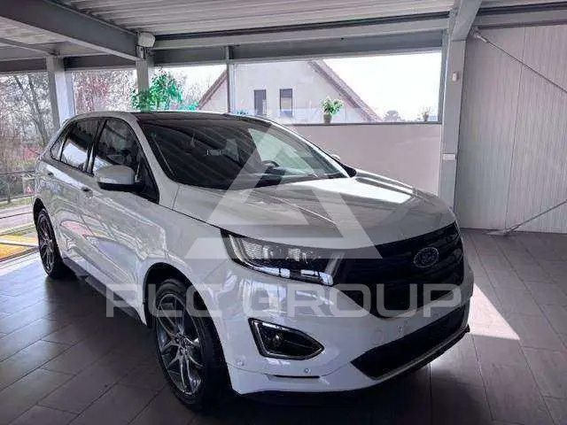 2017 Ford EDGE