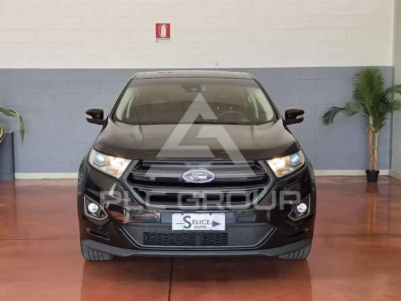 2017 Ford EDGE