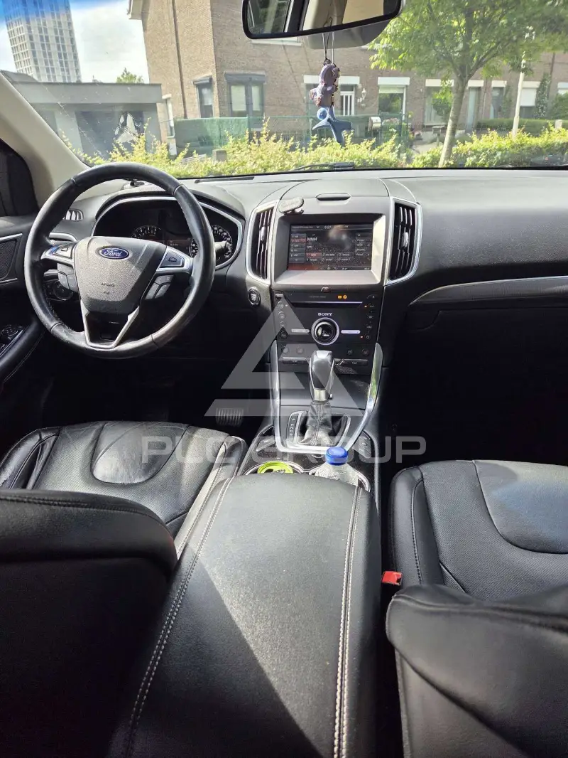 2017 Ford EDGE