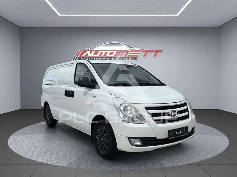 2017 Hyundai H-1