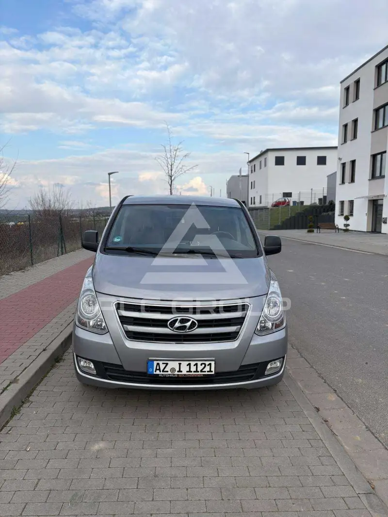 2017 Hyundai H-1