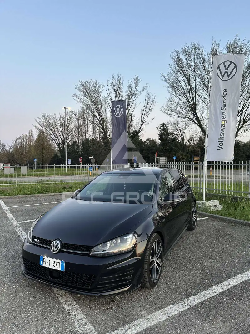 2017 Volkswagen GOLF