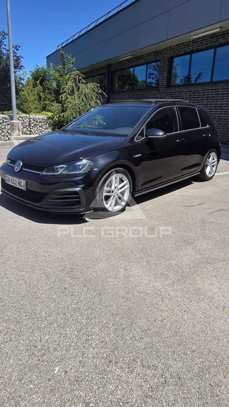 2017 Volkswagen GOLF