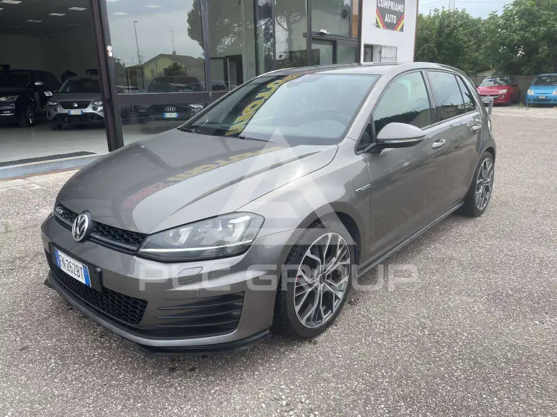 2017 Volkswagen GOLF