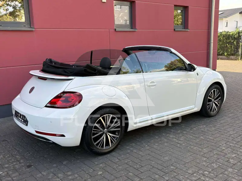 2017 Volkswagen BEETLE