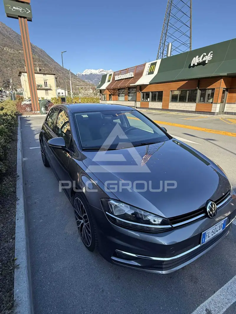 2017 Volkswagen GOLF
