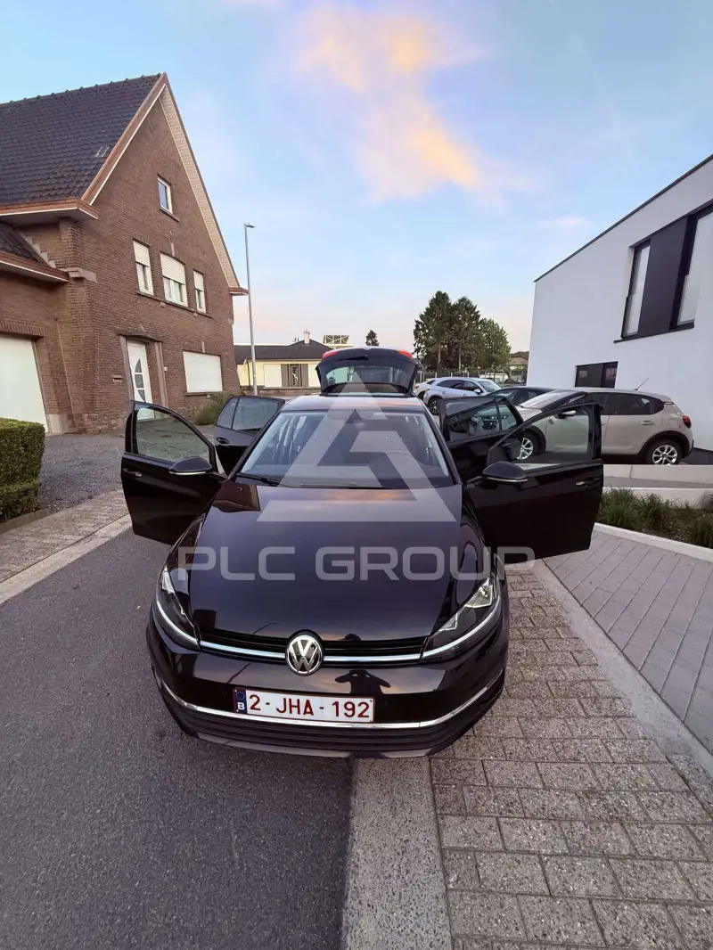 2017 Volkswagen GOLF