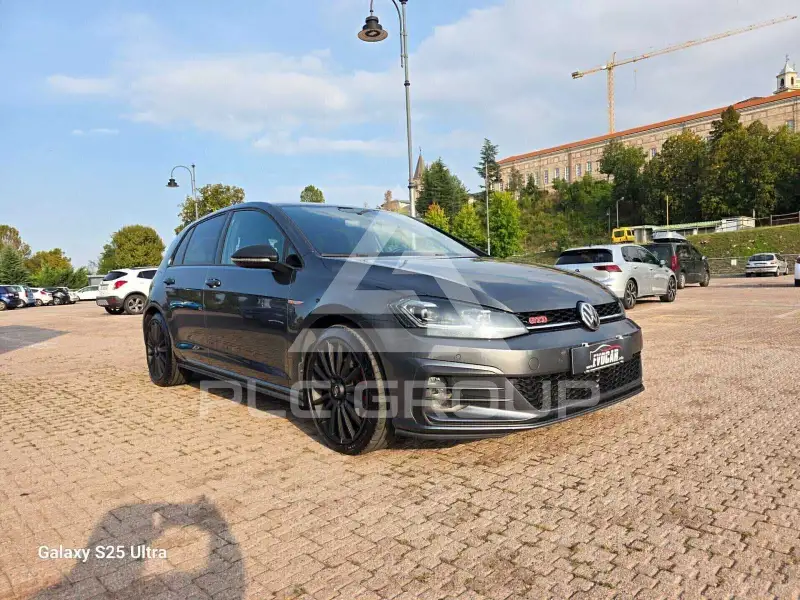 2017 Volkswagen GOLF
