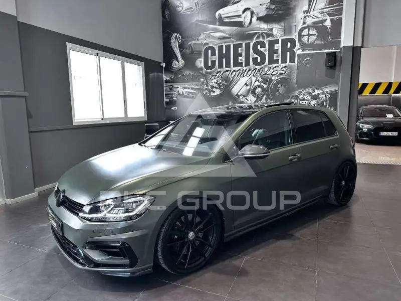 2017 Volkswagen GOLF