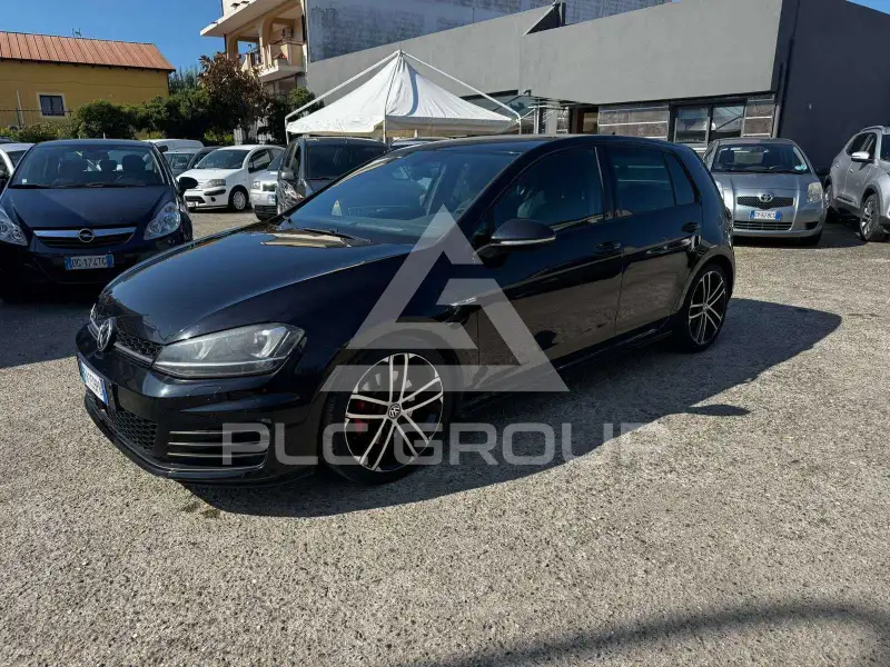 2017 Volkswagen GOLF