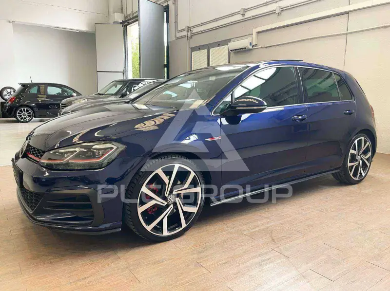 2017 Volkswagen GOLF