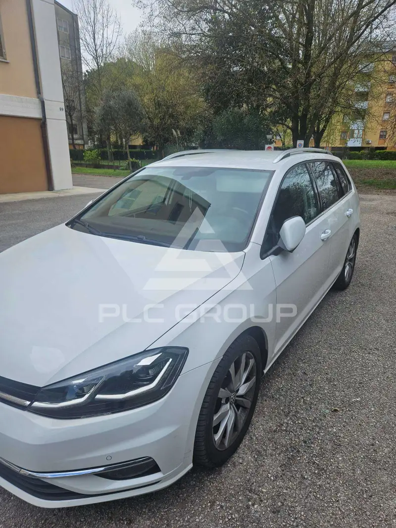 2017 Volkswagen GOLF
