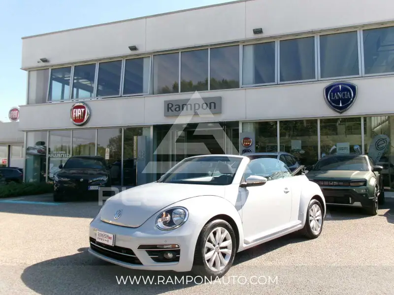 2017 Volkswagen BEETLE