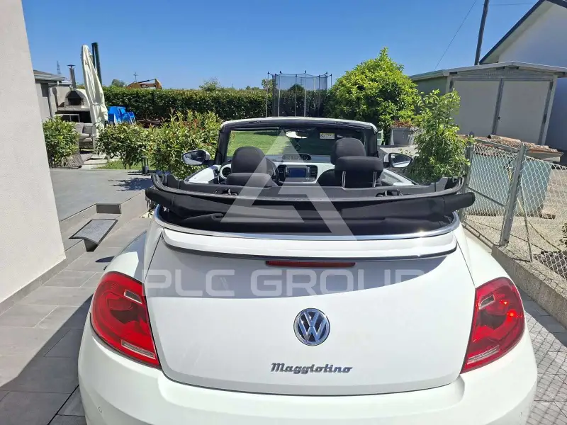 2017 Volkswagen BEETLE