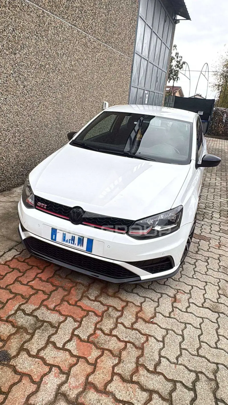 2017 Volkswagen Polo