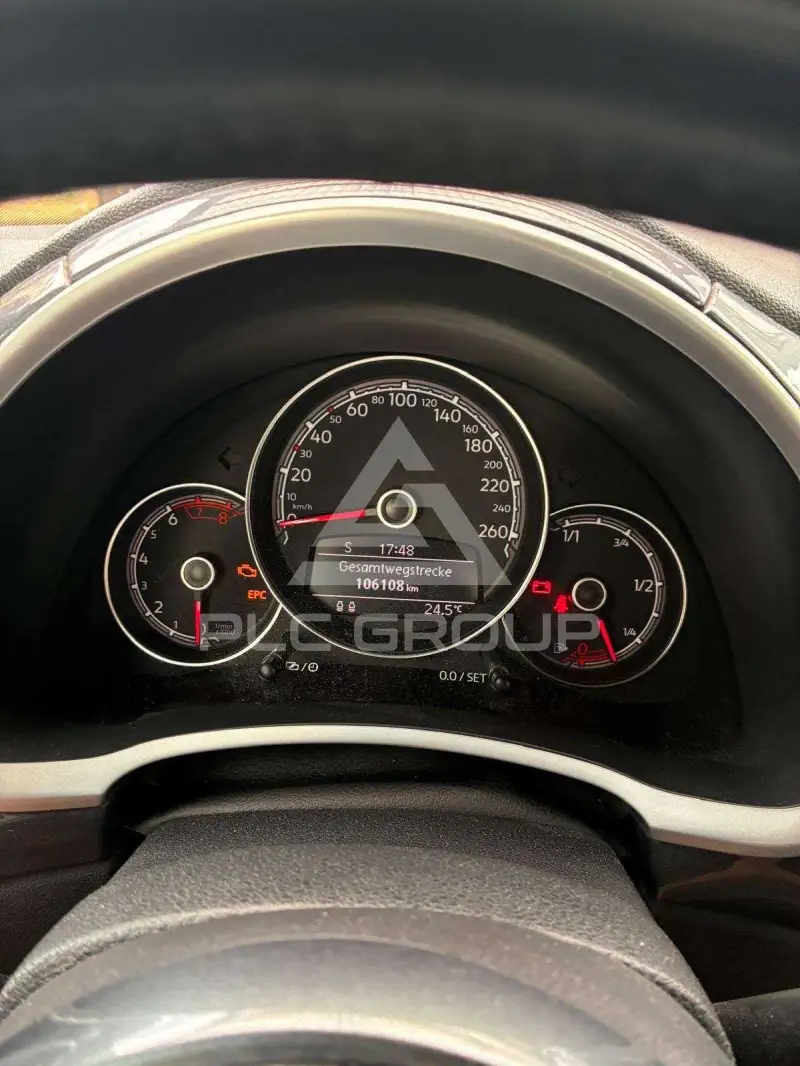 2017 Volkswagen BEETLE