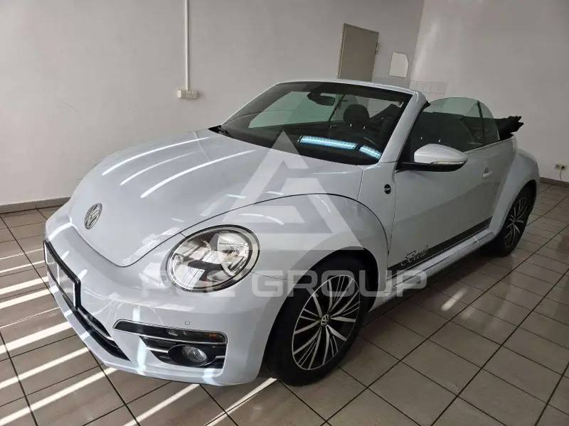 2017 Volkswagen BEETLE