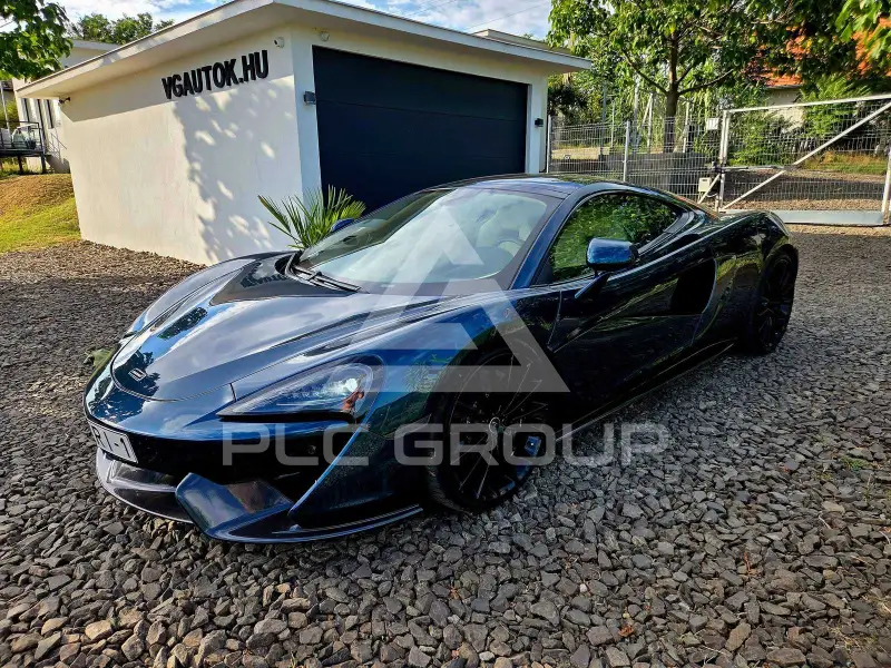 2017 McLaren 570GT