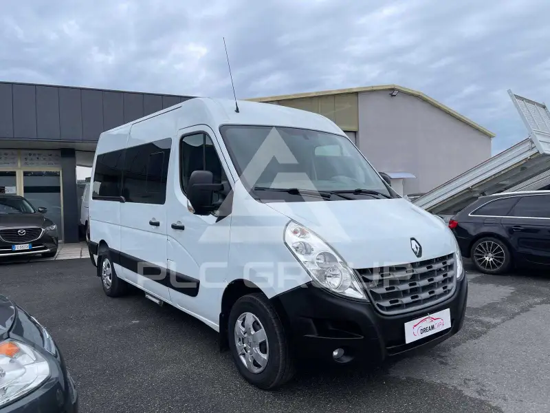 2017 Renault Master