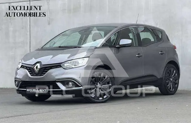 2017 Renault Scenic