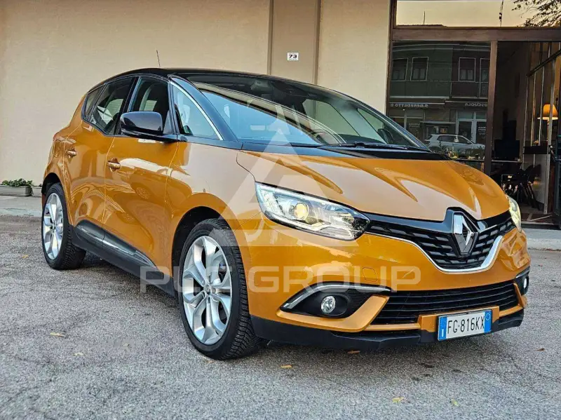 2017 Renault Scenic