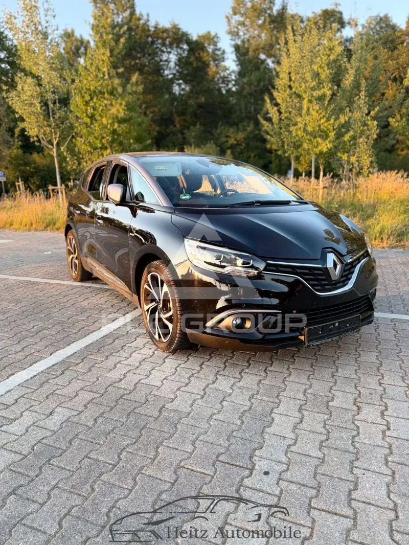 2017 Renault Scenic