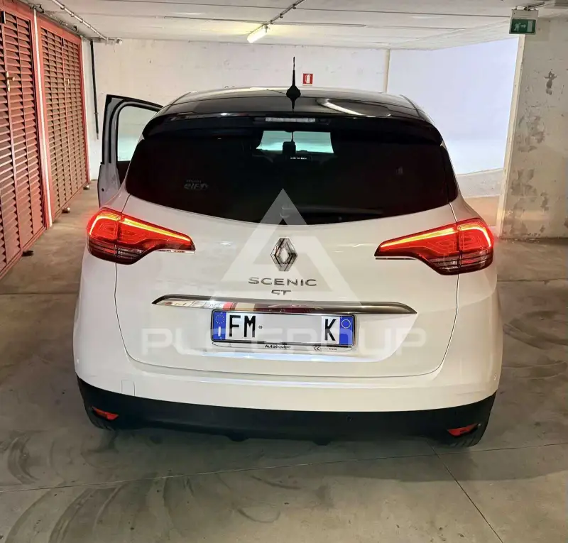 2017 Renault Scenic