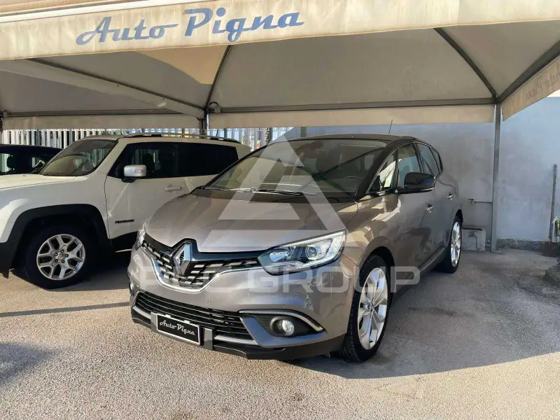 2017 Renault Scenic
