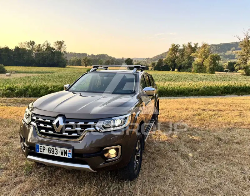 2017 Renault Alaskan
